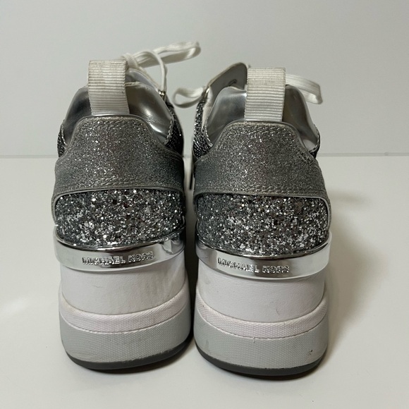 Michael Kors Crista Silver White Mixed Media Wedge Sneakers Glitter Women’s 9.5 - Picture 6 of 12